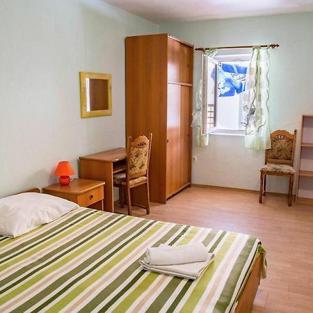 Bed And Breakfast Taverna Miskovic パグ エクステリア 写真